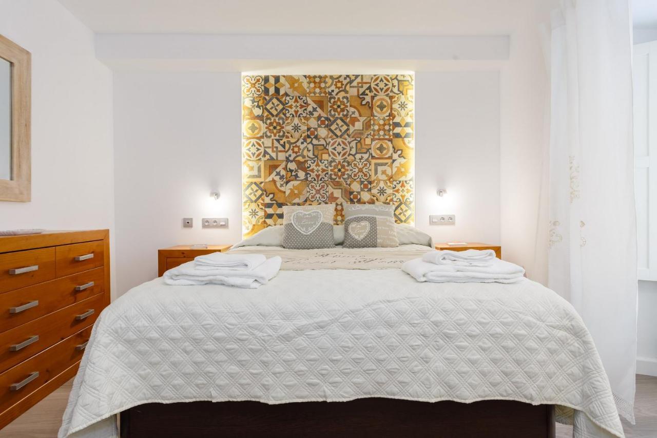 Apartamentos Loto Y Liz By Cadiz4Rentals Εξωτερικό φωτογραφία